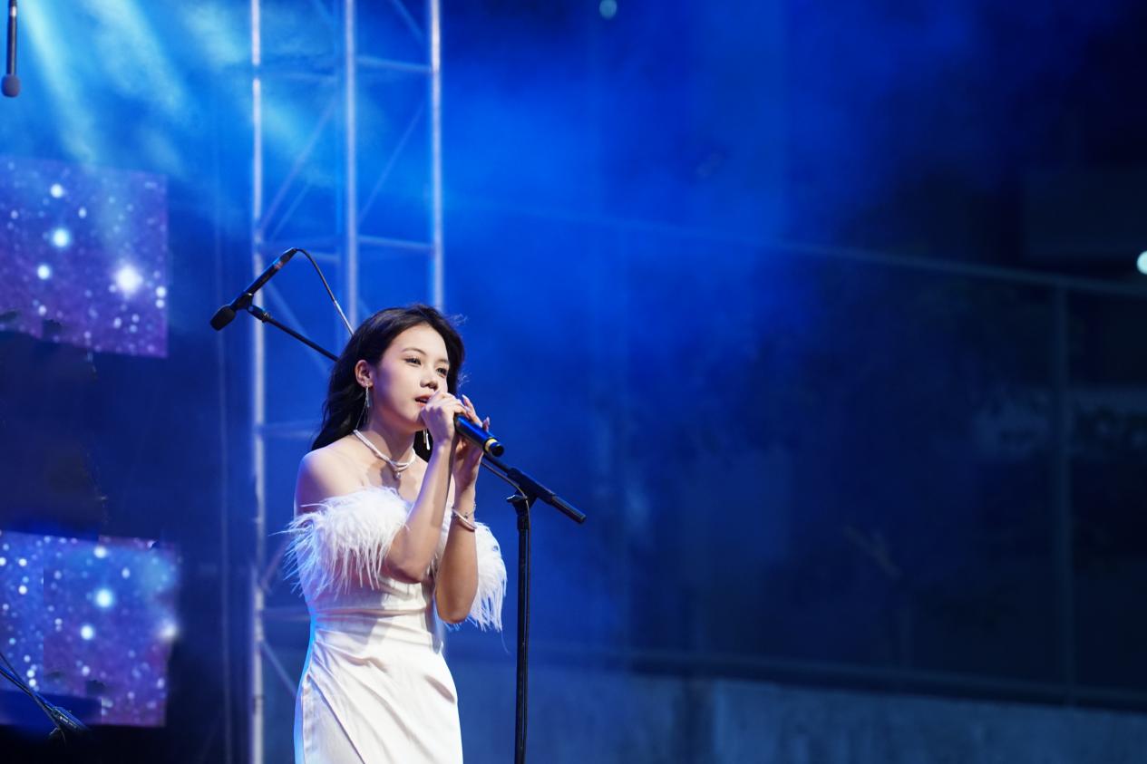 ce6cc9b5a99cbd61dc5a594a16dfdad