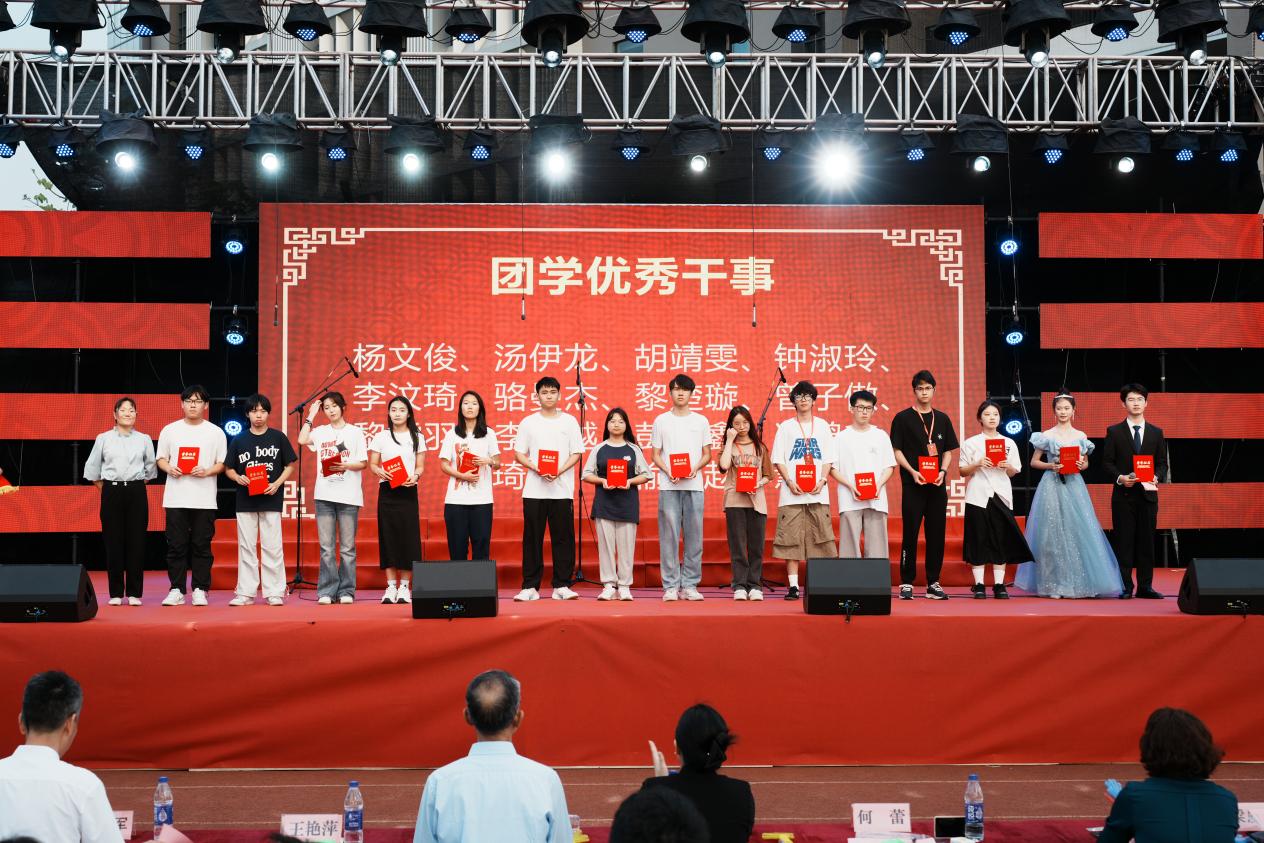 78a2f5a8e04efe13301fb168ac52f47