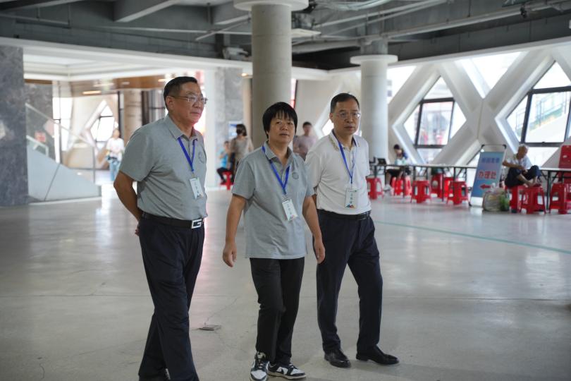 林书记 董校 刘校