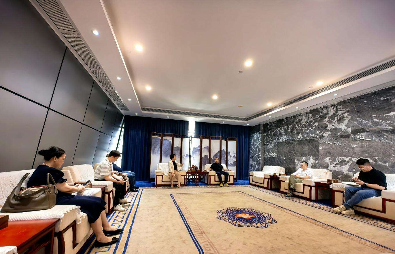 8e540f31fbce2e0c77347ea27641c35