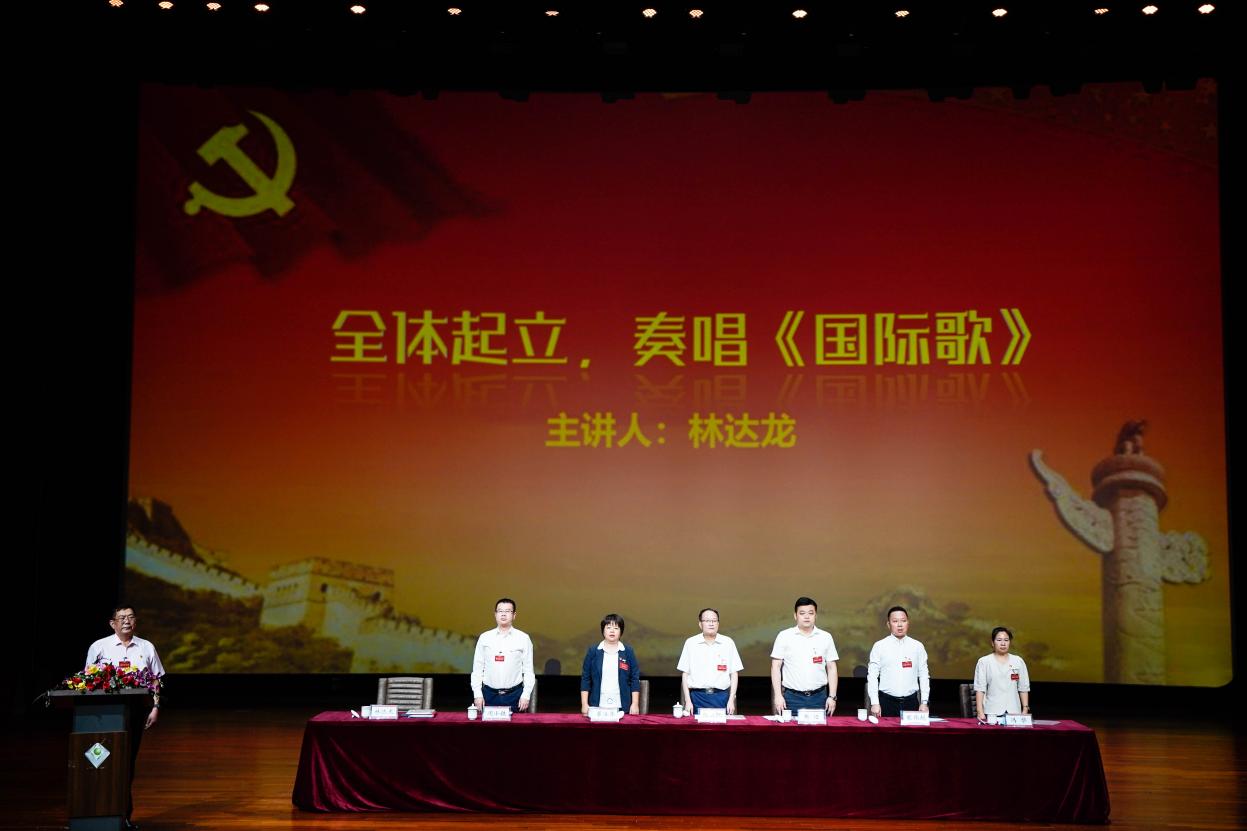 C:\Users\tyuu\Desktop\2023.6.26双代会照片\_DSC7326-31(12)(3).jpg_DSC7326-31(12)(3)