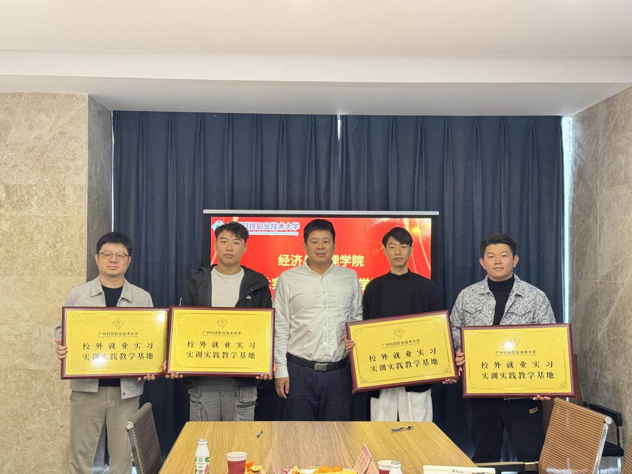 281736309813_.pic_hd 281736309813_.pic_hd