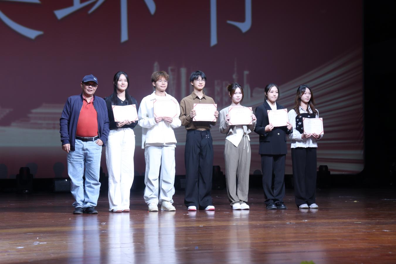 a4815682a2df32f8852e3c850e1894a a4815682a2df32f8852e3c850e1894a