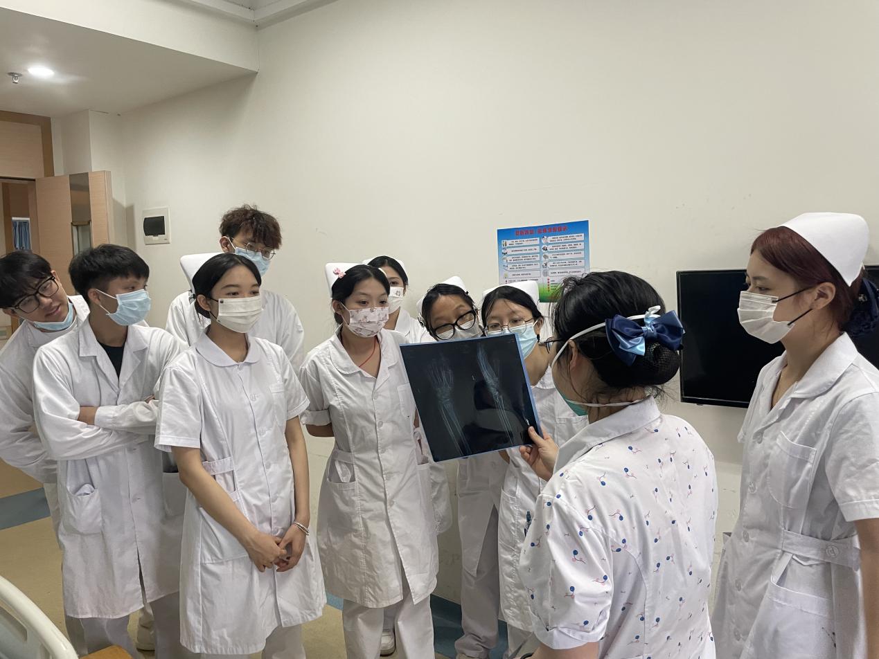 4a3e04b5969e58e3e89f8bb616c8dce 4a3e04b5969e58e3e89f8bb616c8dce