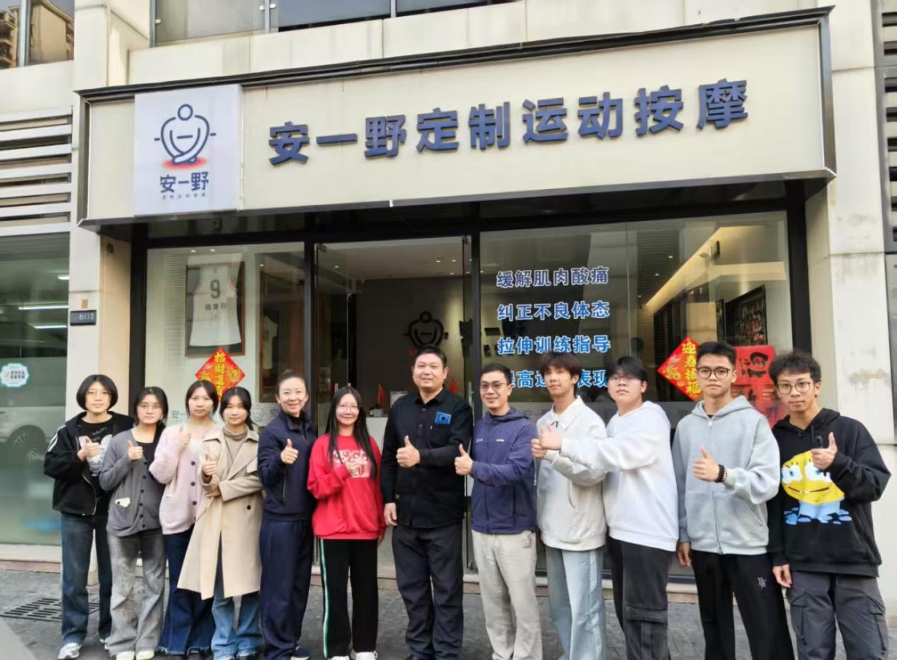 2b1fed98895751711cf7b7b79f110cd