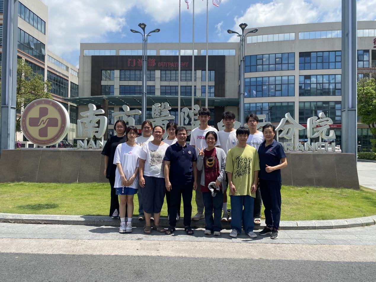 4e04a33288deadb414e61befaf17b18