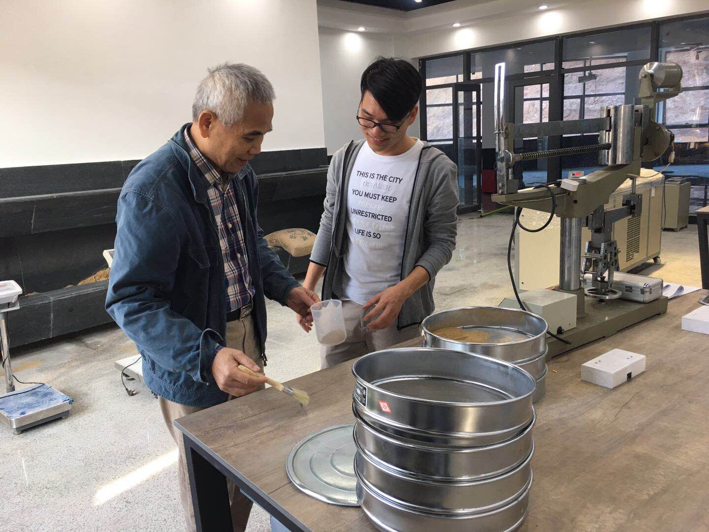 QQ图片20171205141035.jpg QQ图片20171205141035.jpg