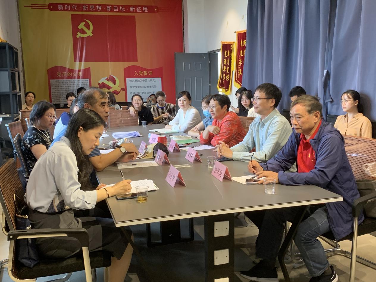 ae3a189760451bfcc54413f032813e9