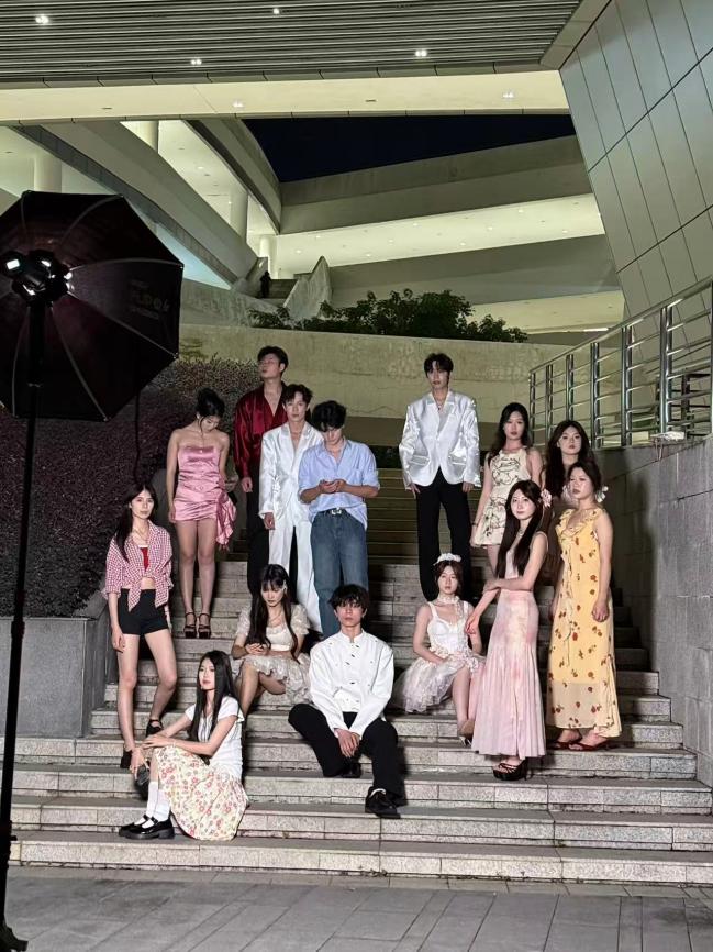 C:/Users/HUAWEI/Documents/微信图片_20250528195416.jpg微信图片_20250528195416