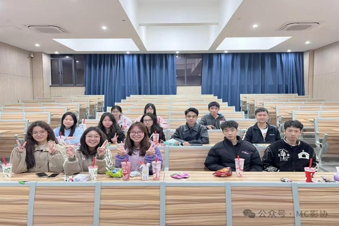 769837f17f42555c40c502c82e47946