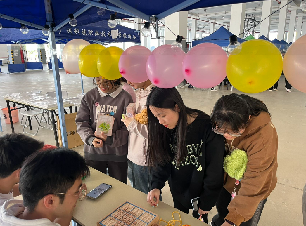 d90e9f27a3155c75d77a1b2f24b3faa