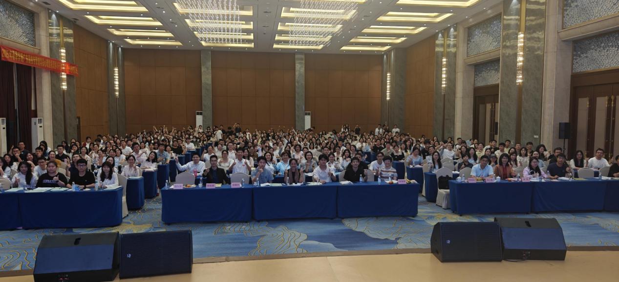 3bc737d2d768d2de32c3da60bbd1f773_compress