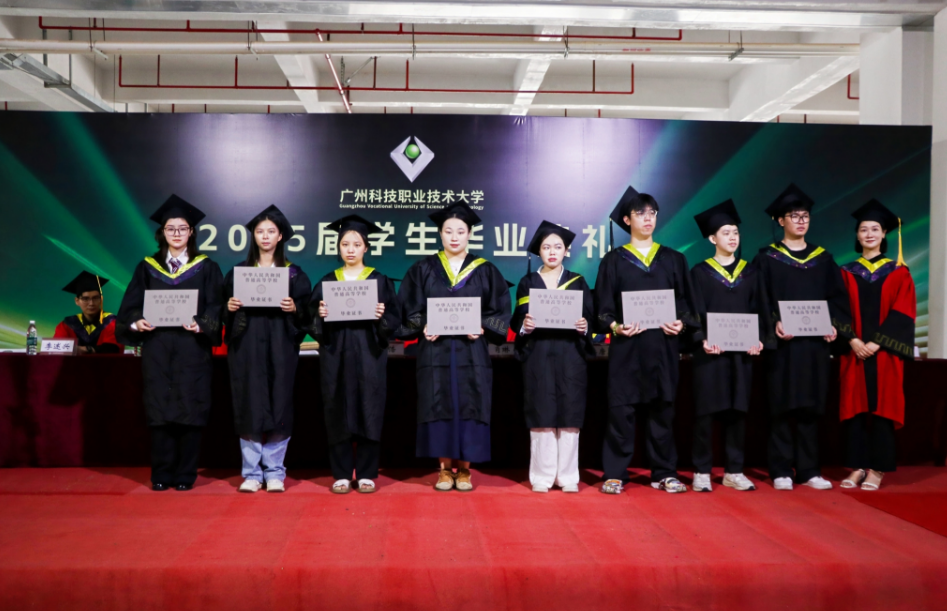 651044b44615a26ec14d9d437bdc2a9.png 651044b44615a26ec14d9d437bdc2a9.png