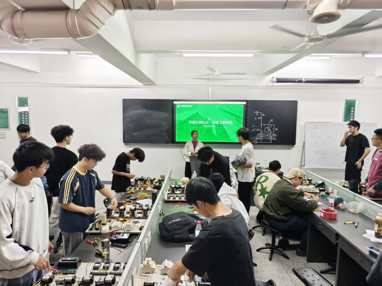 23机械设计本科5班