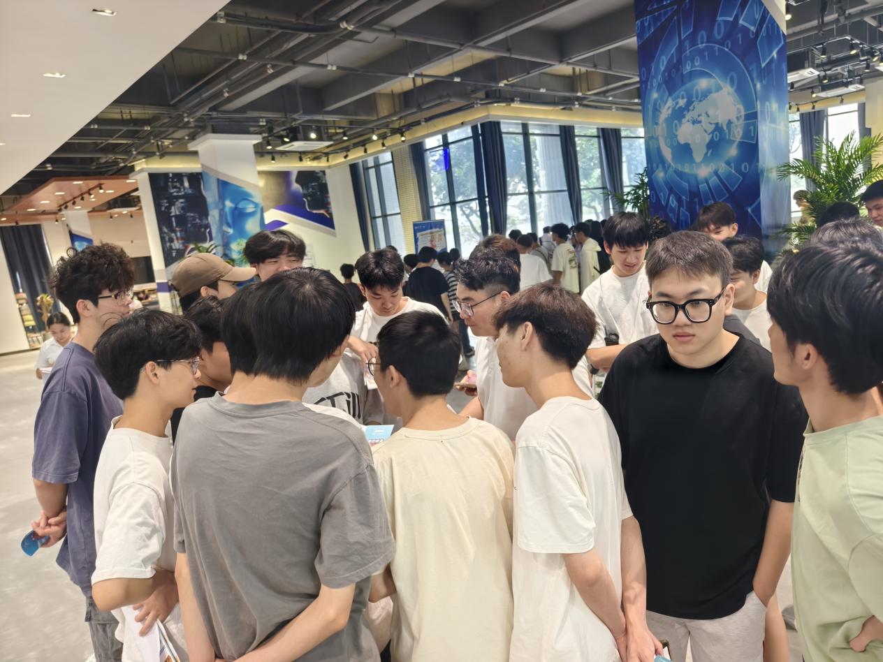 9b4dde19f11766e1247a3feec6a4847