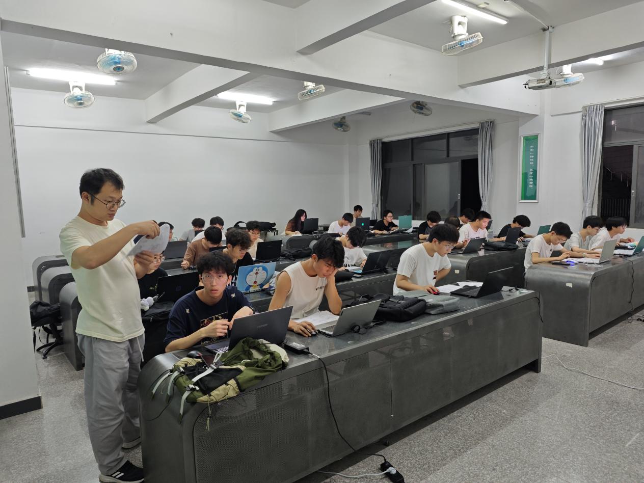 681687d21feeec86839071232c3c4c4