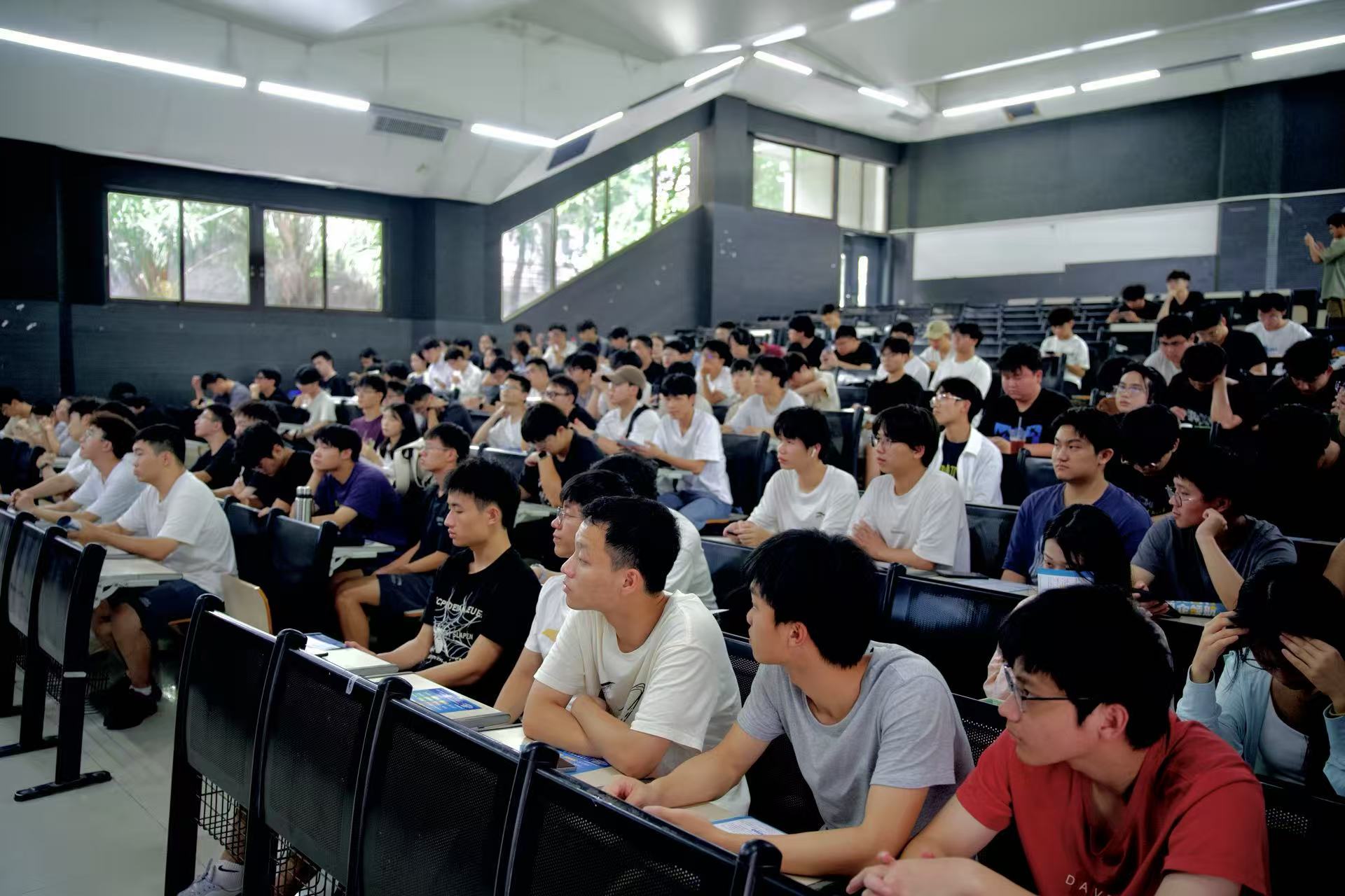 微信图片_20250626171717 微信图片_20250626171717